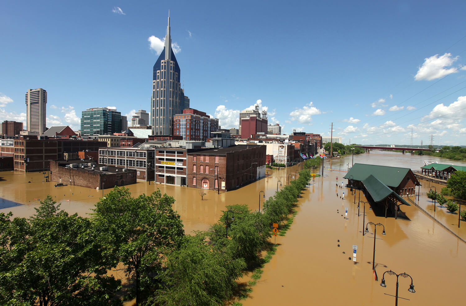 Nashville skyline flood