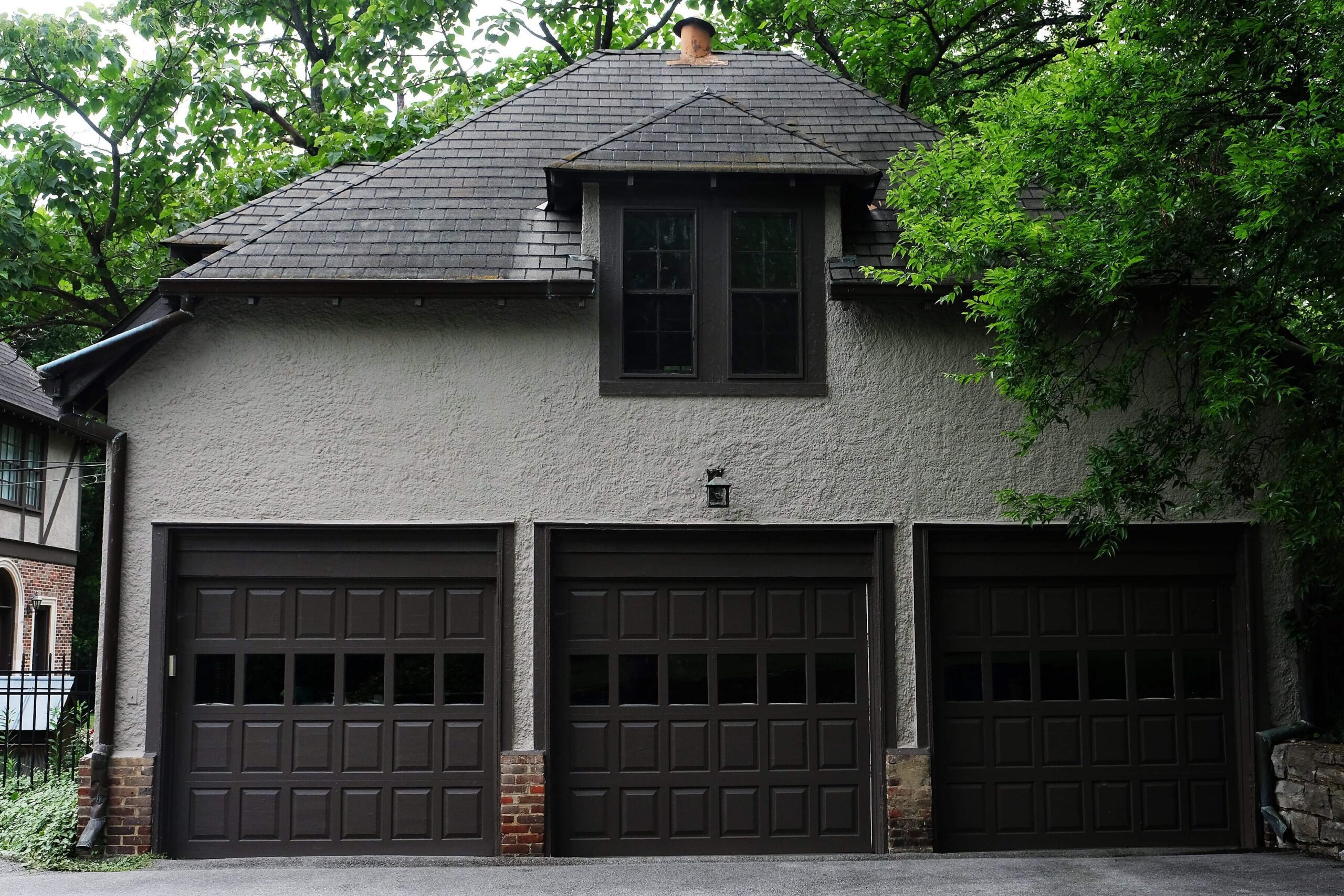 Ellen's garage